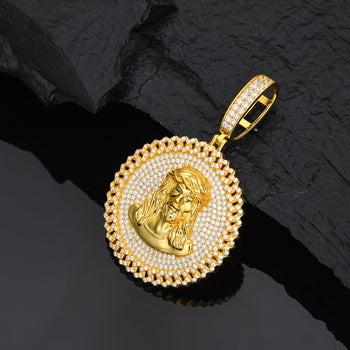 Pendentif tête de Jésus serti de moissanite et en argent sterling