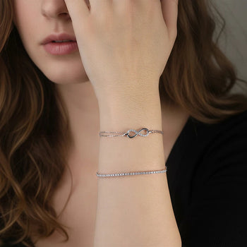 MOISSANITE INFINITY DAINTY BRACELET IN STERLING SILVER