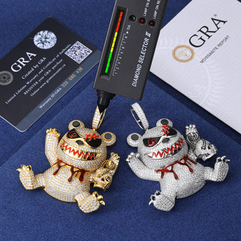 Pendentif ours tueur en moissanite et argent sterling