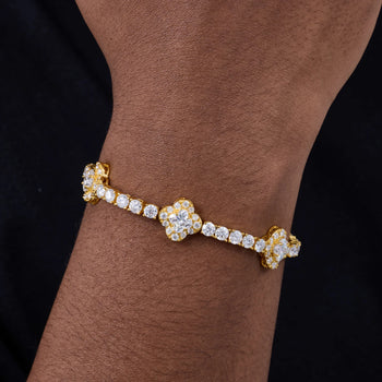 MOISSANITE LILY CUT FOUR LEAF CLOVER TENNIS BRACELET IN STERLING SILVER