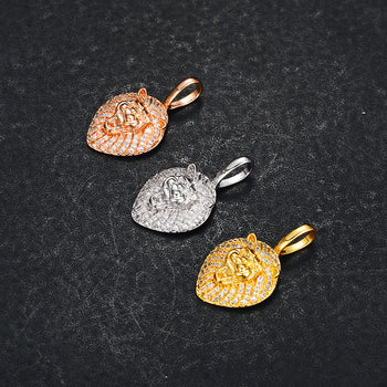 Pendentif lion en moissanite et argent sterling