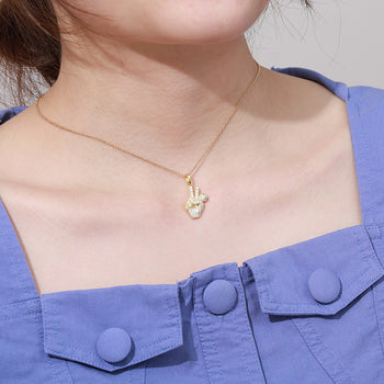 Pendentif micro en moissanite, symbole de la paix, en argent sterling