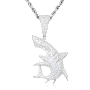 COLLIER PENDENTIF REQUIN EN MOISANITE ET ARGENT MASSIF