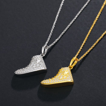 Pendentif breloque chaussure en moissanite en argent sterling