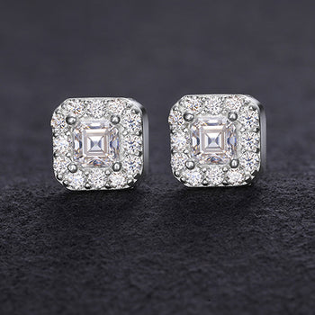 Boucles d'oreilles puces carrées en moissanite et argent sterling