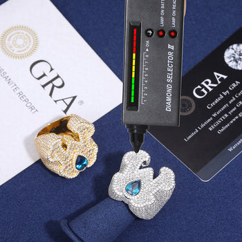 Bague de championnat en argent sterling avec moissanite W