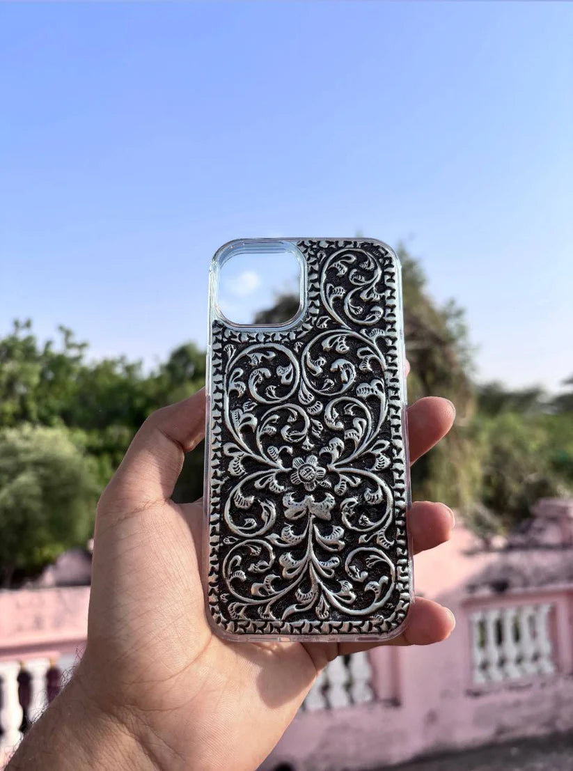 BAROUQUE BLOOM PHONE CASE IN STERLING SILVER