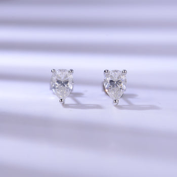 1CT PEAR CUT MOISSANITE DIAMOND STUD EARRINGS IN STERLING SILVER