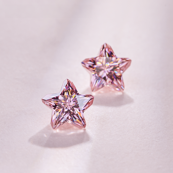 DIAMANT EN LIBRE DE MOISSANITE TAILLÉE EN PENTAGRAMME