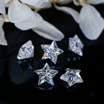 DIAMANT EN LIBRE DE MOISSANITE TAILLÉE EN ÉTOILE PENTAGRAMME