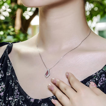 PINK AURORA MOISSANITE NECKLACE IN SOLID GOLD