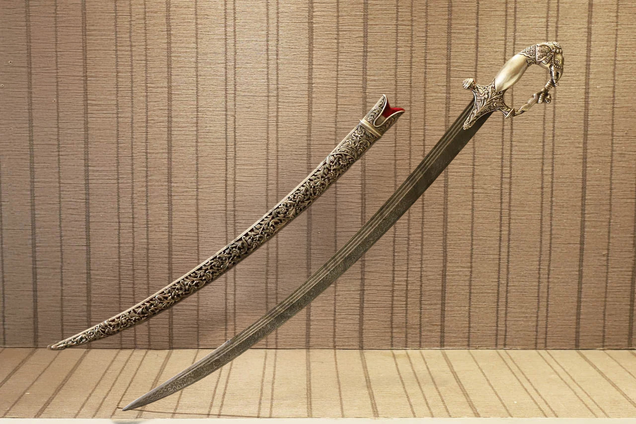 VINTAGE IMPERIAL VINE SWORD IN PURE SILVER