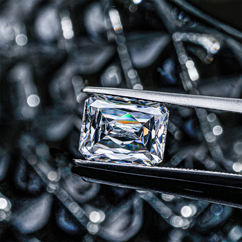 DIAMANT EN LIBRE DE MOISSANITE COUPE RADIANTE