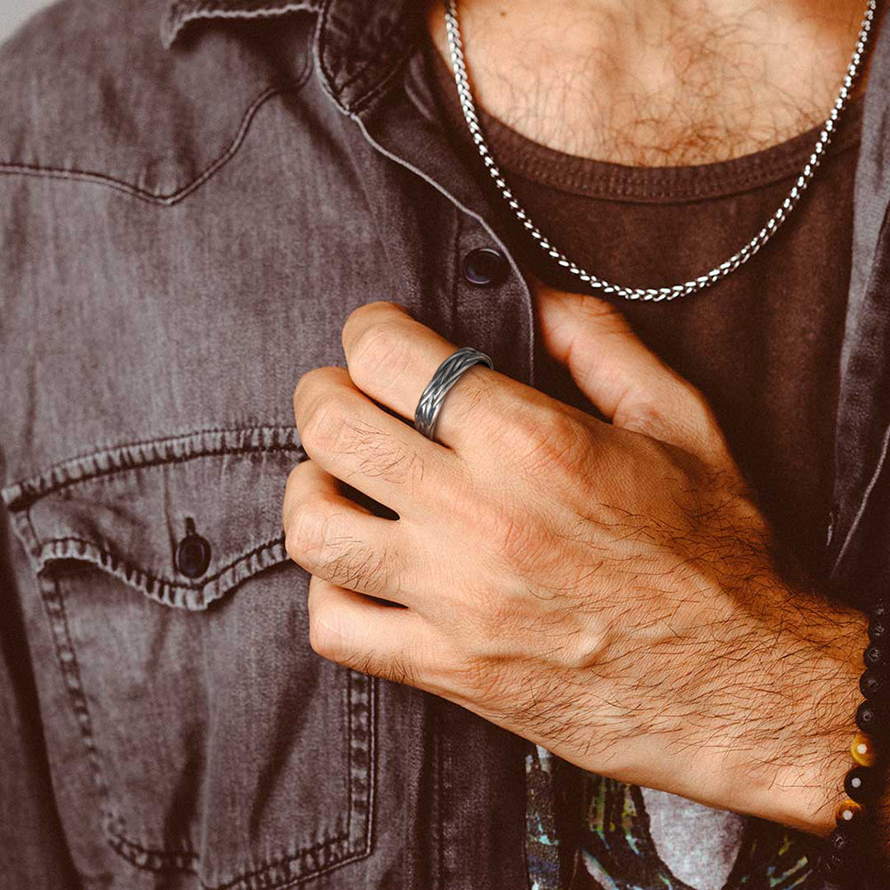 ROCK RING IN STERLING SILVER