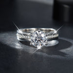 IE0227 2CT ROUND BRILLIANT CUT MOISSANITE RING IN STERLING SILVER