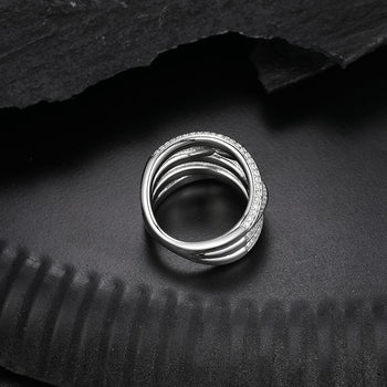 Bague enveloppante en moissanite et argent sterling