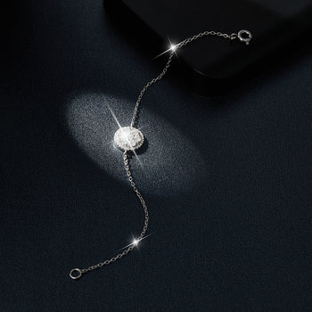 Bracelet en argent sterling orné de moissanite et de diamants ronds