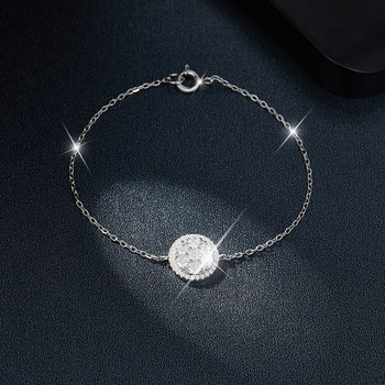 Bracelet en argent sterling orné de moissanite et de diamants ronds