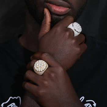 Bague en argent sterling sertie d'une moissanite massive de taille ronde