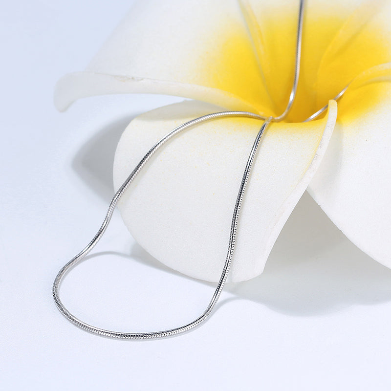 ROUND SNAKE CHAIN NECKLACE IN STERLING SILVER