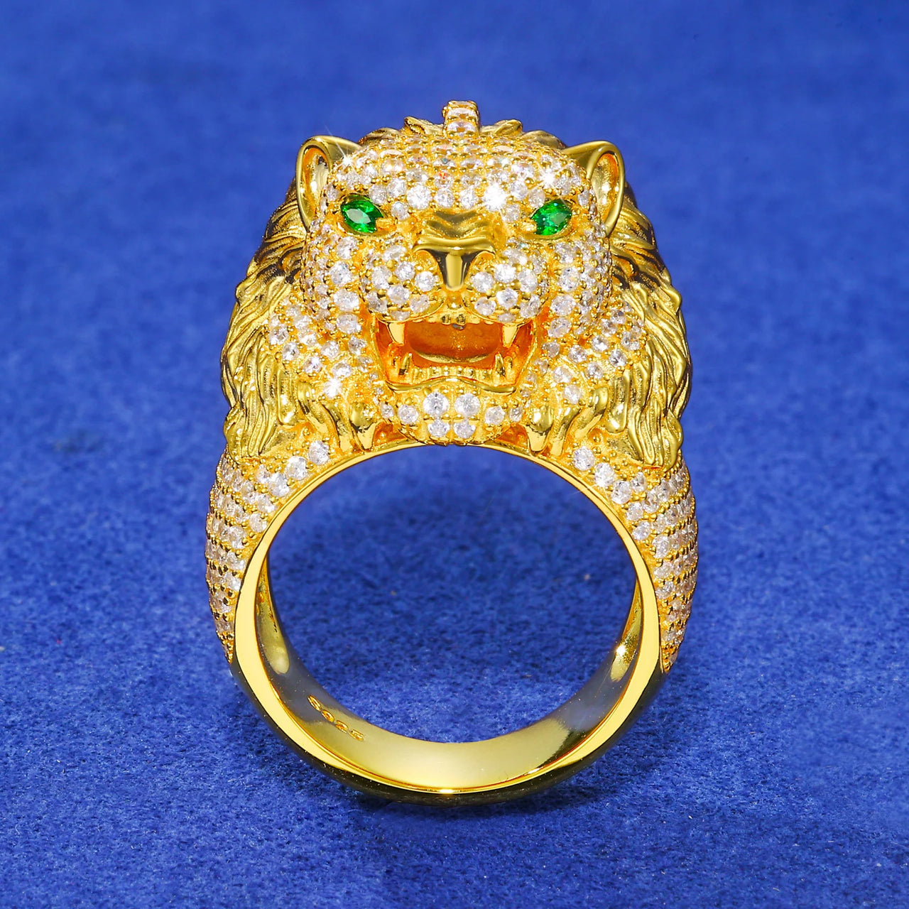 Kreuzring mit Moissanit-Diamanten in Sterlingsilber 