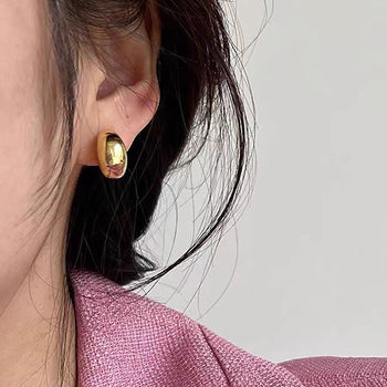 Tropfenförmiger Ohrring aus Sterlingsilber