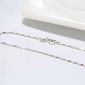 TWISTED LINK CHAIN NECKLACE IN STERLING SILVER