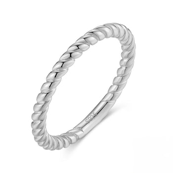 Bague empilable torsadée en argent sterling