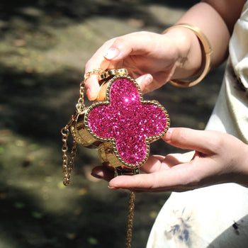 VAN CLEEF CLOVER COIN BAG