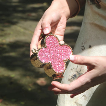 VAN CLEEF CLOVER COIN BAG