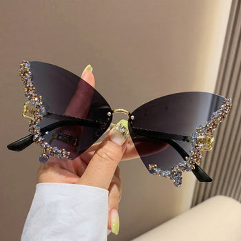 ZAPHIRA CRYSTAL SUNGLASSES
