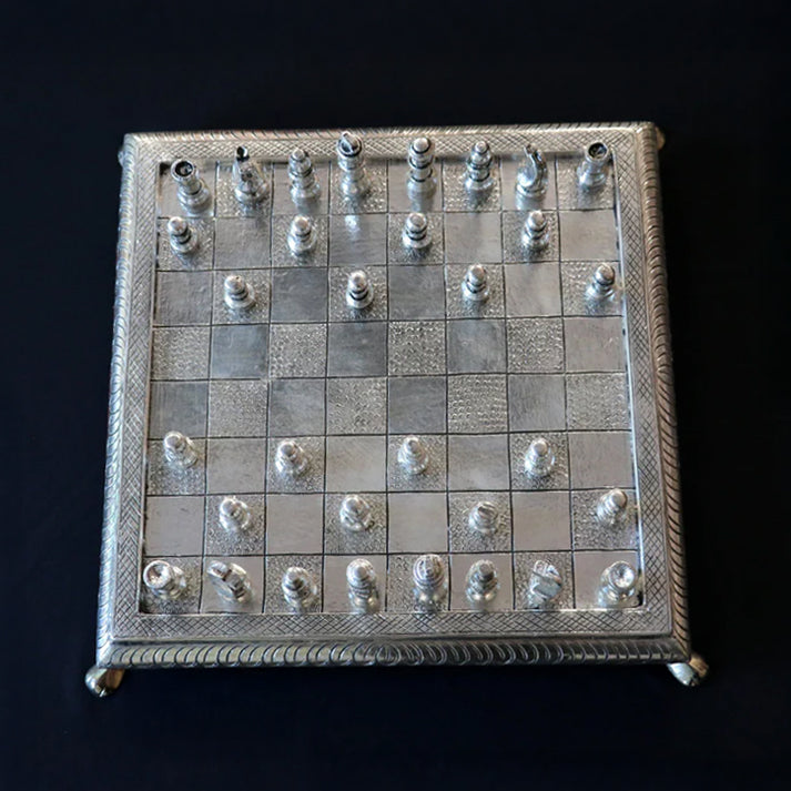 VINTAGE HANDCRAFTED CHESS IN STERLING SILVER